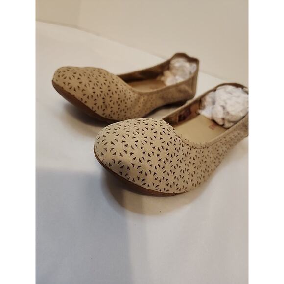 Sabrina's Ballet Flats Women's 40 9 Leather Beige - Picture 2 of 9